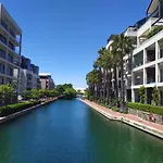 One Bedroom Apartment - Fully Equipped Waterfront Based, Va Marina Residential